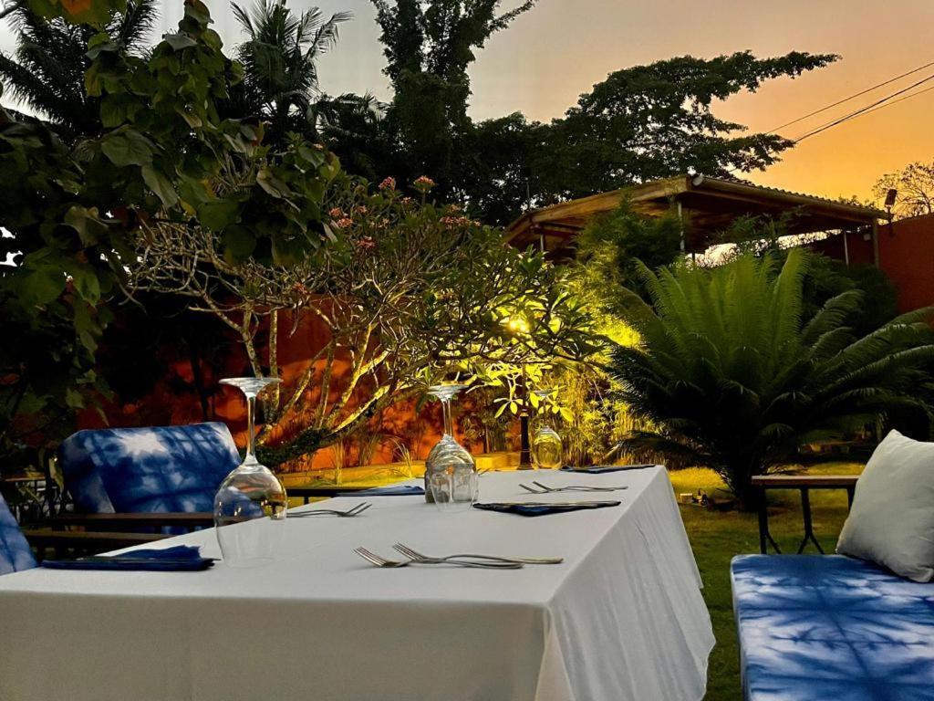 Le Kentia Hotel Lomé Buitenkant foto