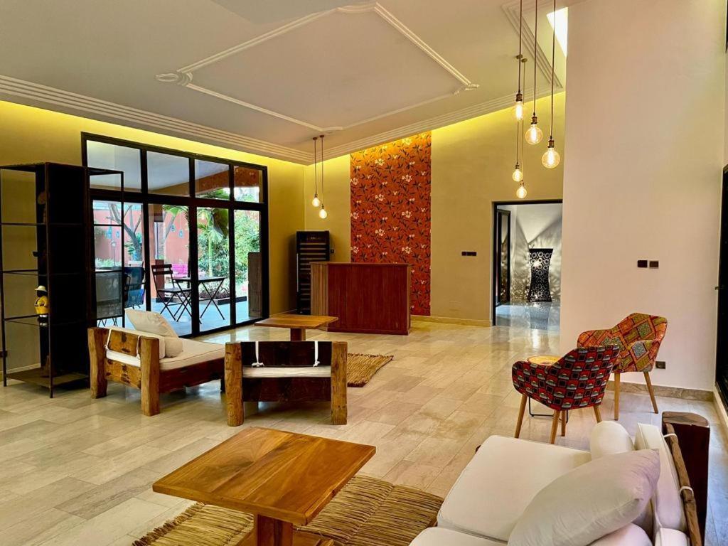 Le Kentia Hotel Lomé Buitenkant foto