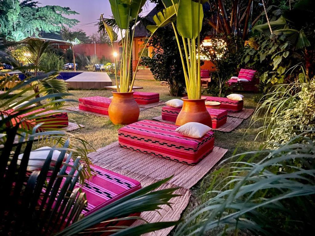 Le Kentia Hotel Lomé Buitenkant foto
