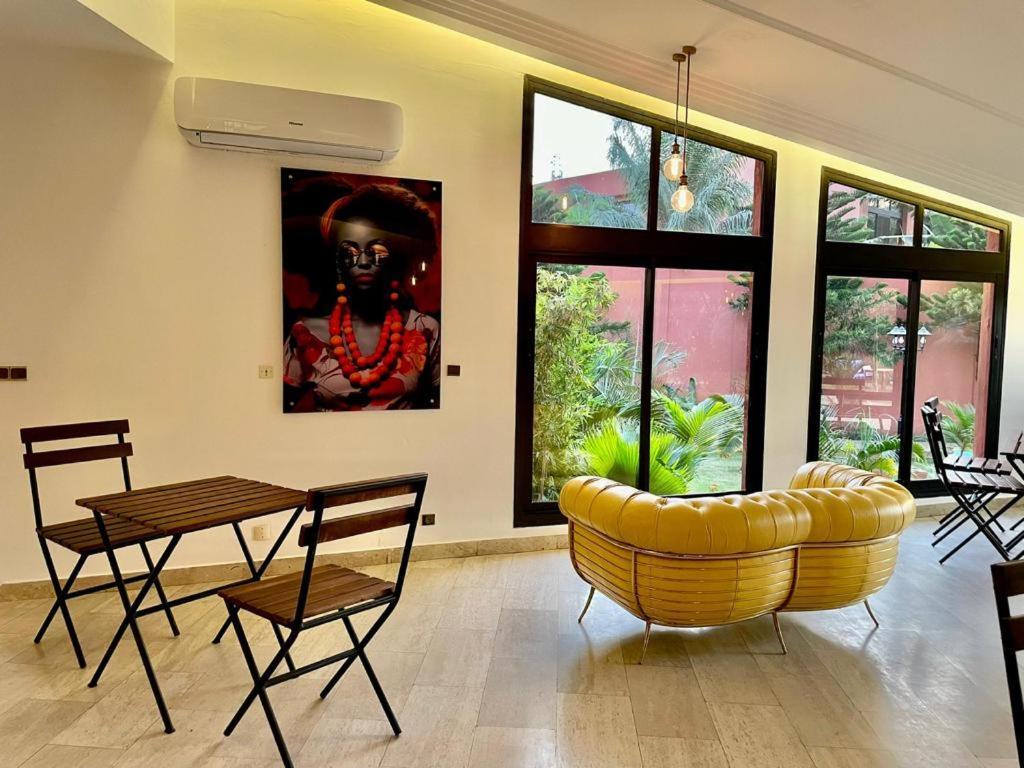 Le Kentia Hotel Lomé Buitenkant foto