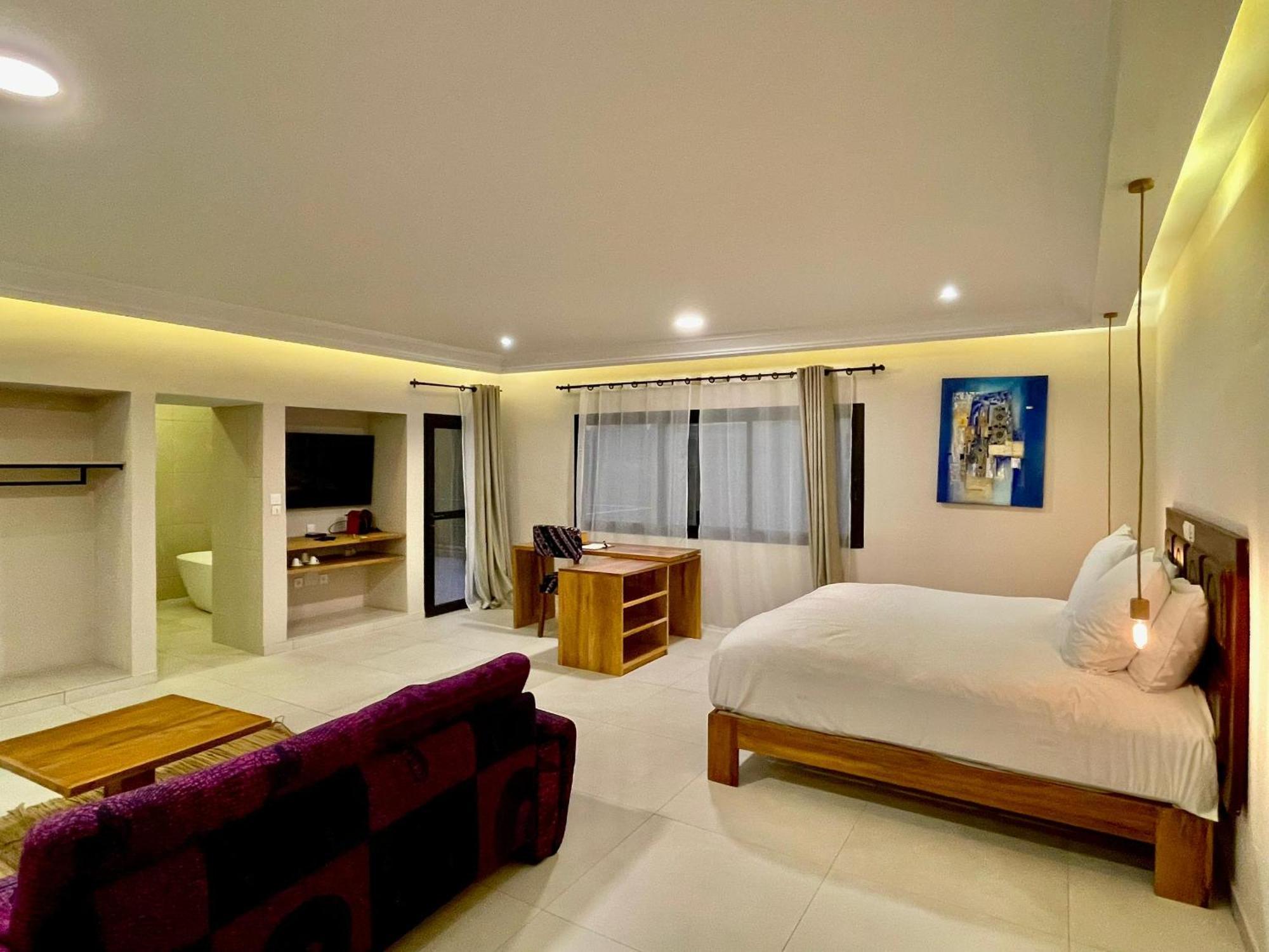 Le Kentia Hotel Lomé Buitenkant foto