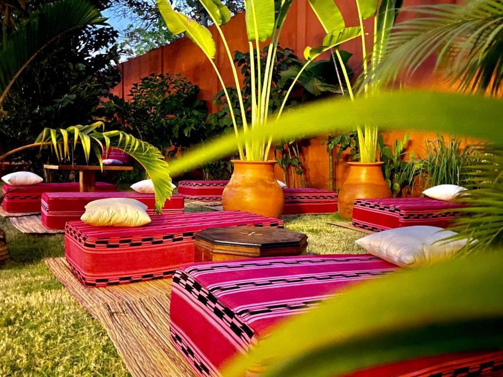 Le Kentia Hotel Lomé Buitenkant foto
