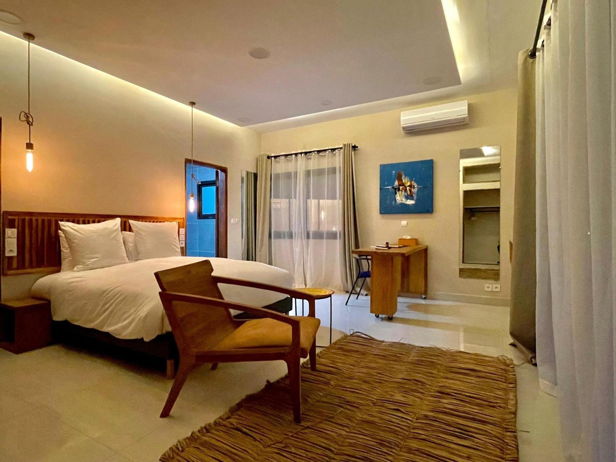 Le Kentia Hotel Lomé Buitenkant foto